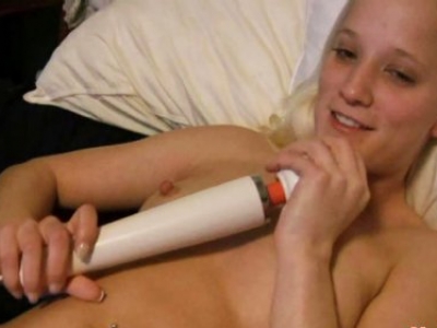Blonde teen get her pussy fingered while she uses toys to masturbate